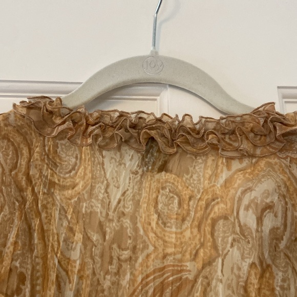 Inc Brand- Crepe Yellow-Gold Paisley V-Neck Button- Up Blouse - Picture 6 of 12